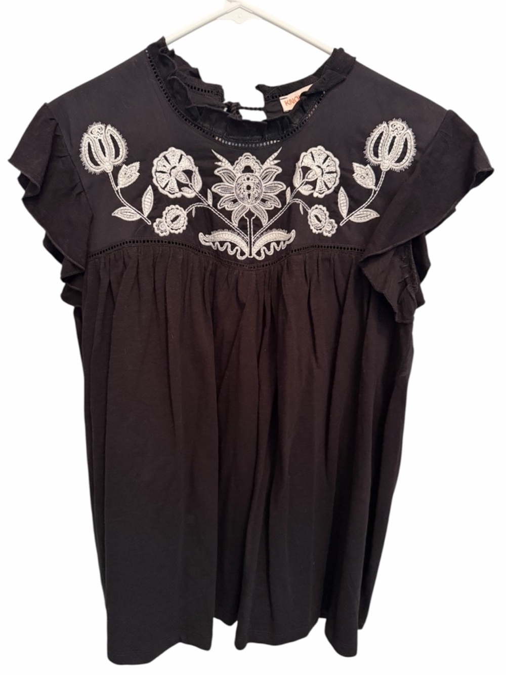 Knox Rose Black Tunic with White Floral Embroidery. Size Medium